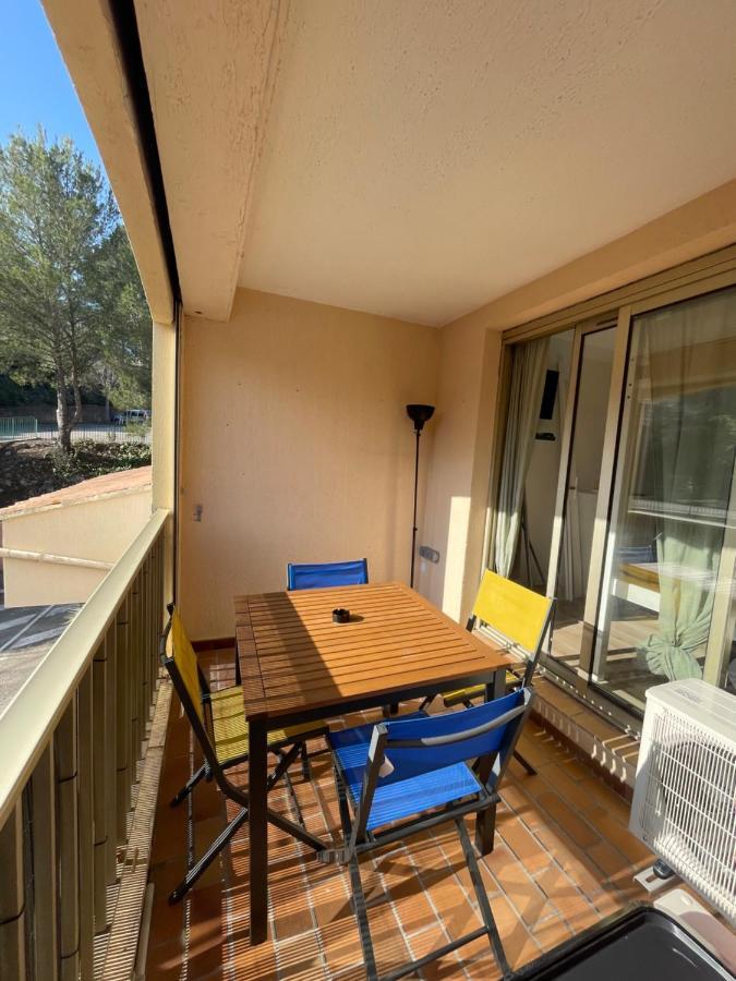Studio Climatise Piscine Et Proche Plage Sanary-sur-Mer Buitenkant foto